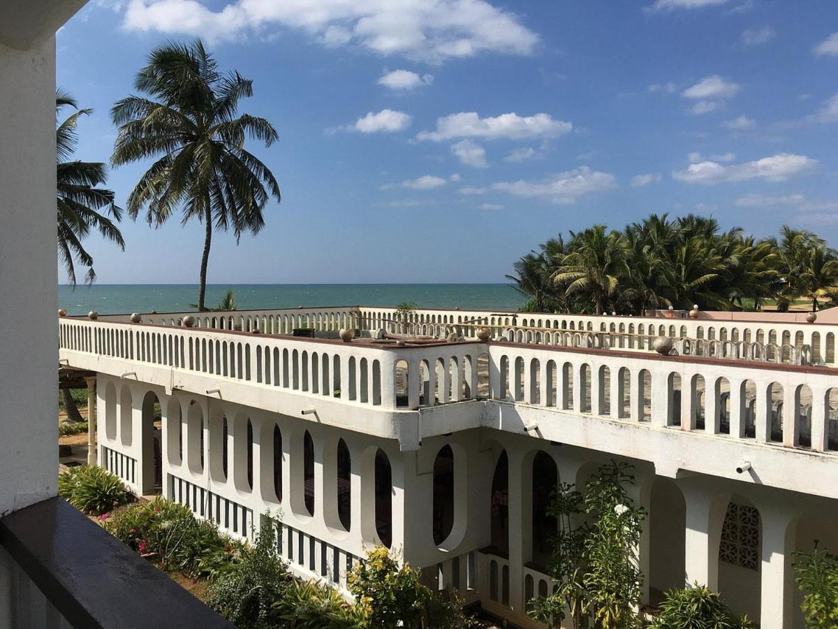 Hotel Silver Sands Negombo Ngoại thất bức ảnh